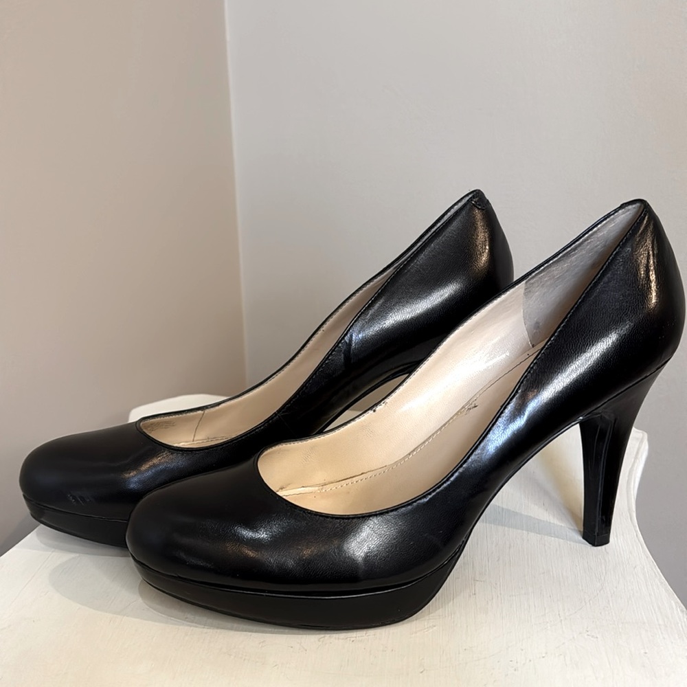 MARC FISHER WOMENS PUMPS BLACK LEATHER CLOSED TOE PLATFORM HIGH HEELS SIZE 10